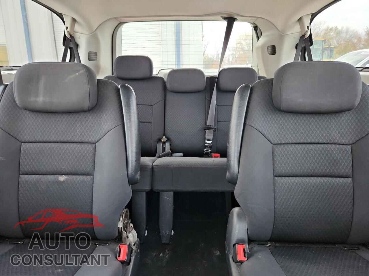 DODGE CARAVAN 2010 - 2D4RN5D15AR161432