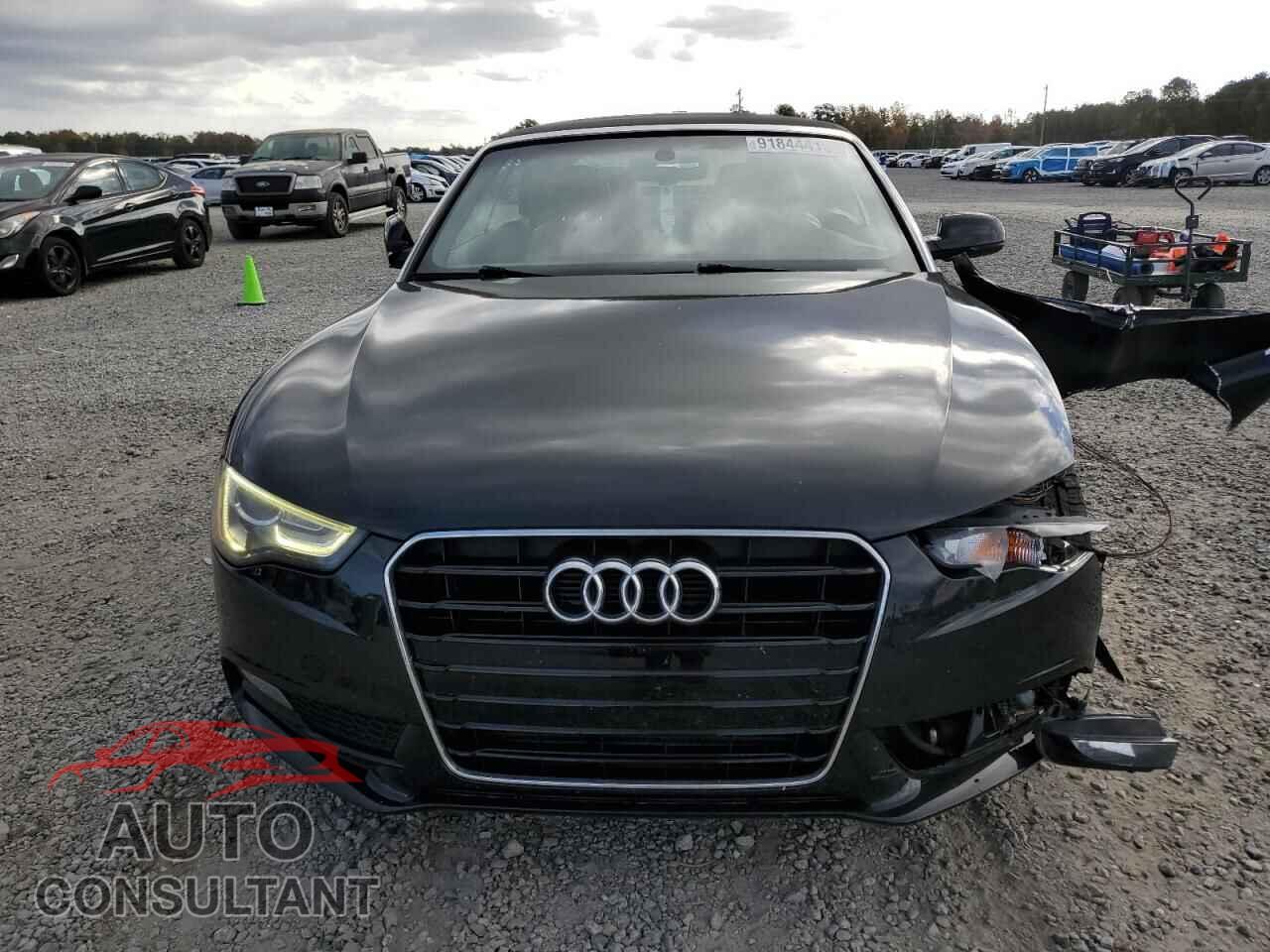 AUDI A5 2013 - WAULFAFH4DN015671
