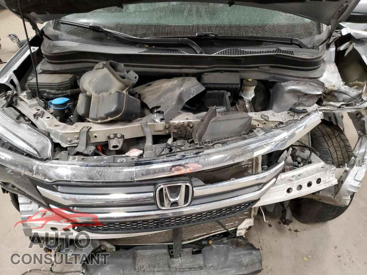 HONDA PILOT 2017 - 5FNYF6H53HB087197