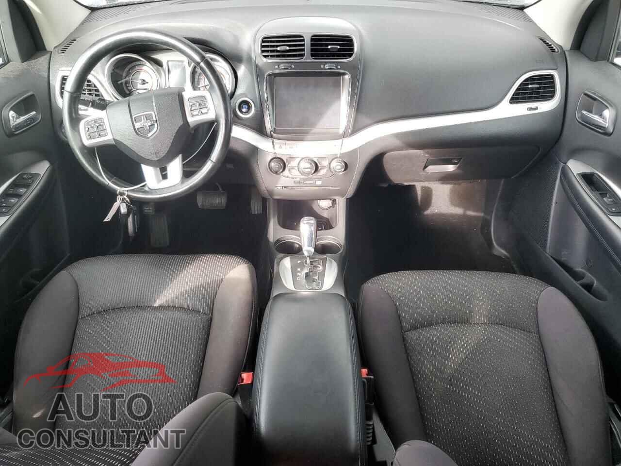 DODGE JOURNEY 2013 - 3C4PDCBG1DT568233
