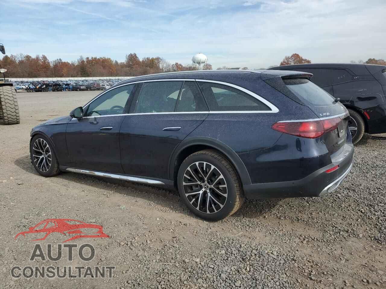 MERCEDES-BENZ E-CLASS 2025 - W1KLH6FB5SA149301