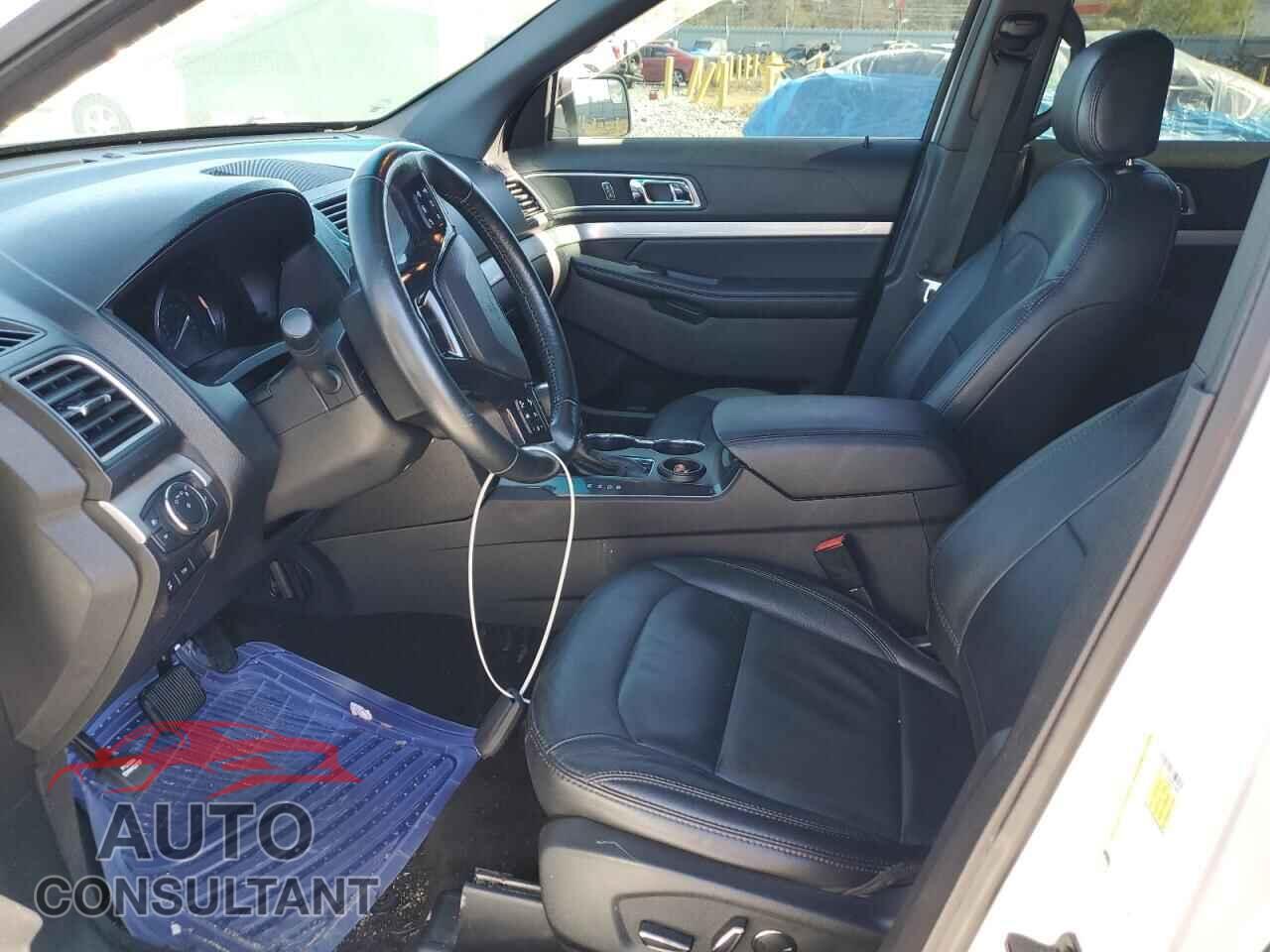 FORD EXPLORER 2017 - 1FM5K7D87HGD76802