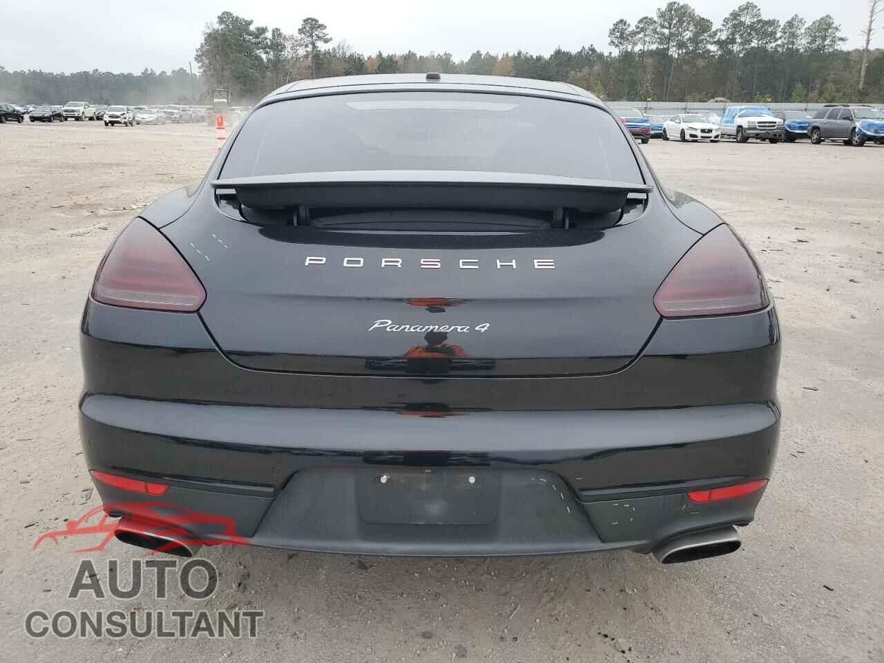 PORSCHE PANAMERA 2014 - WP0AA2A76EL008005