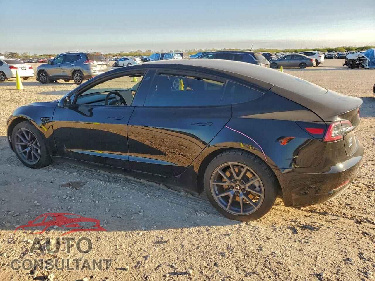 TESLA MODEL 3 2022 - 5YJ3E1EA0NF317954