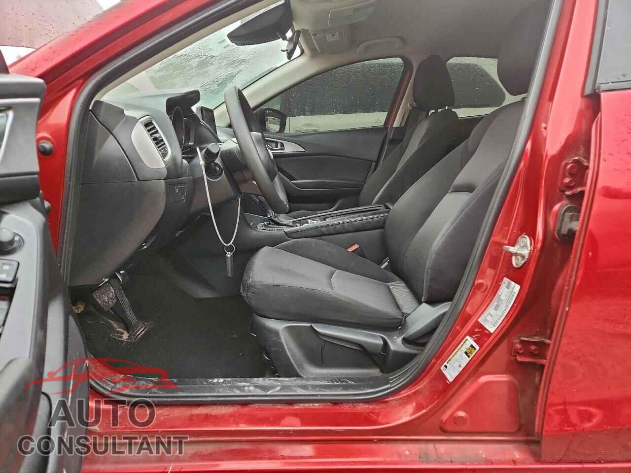 MAZDA 3 2018 - 3MZBN1U72JM161663