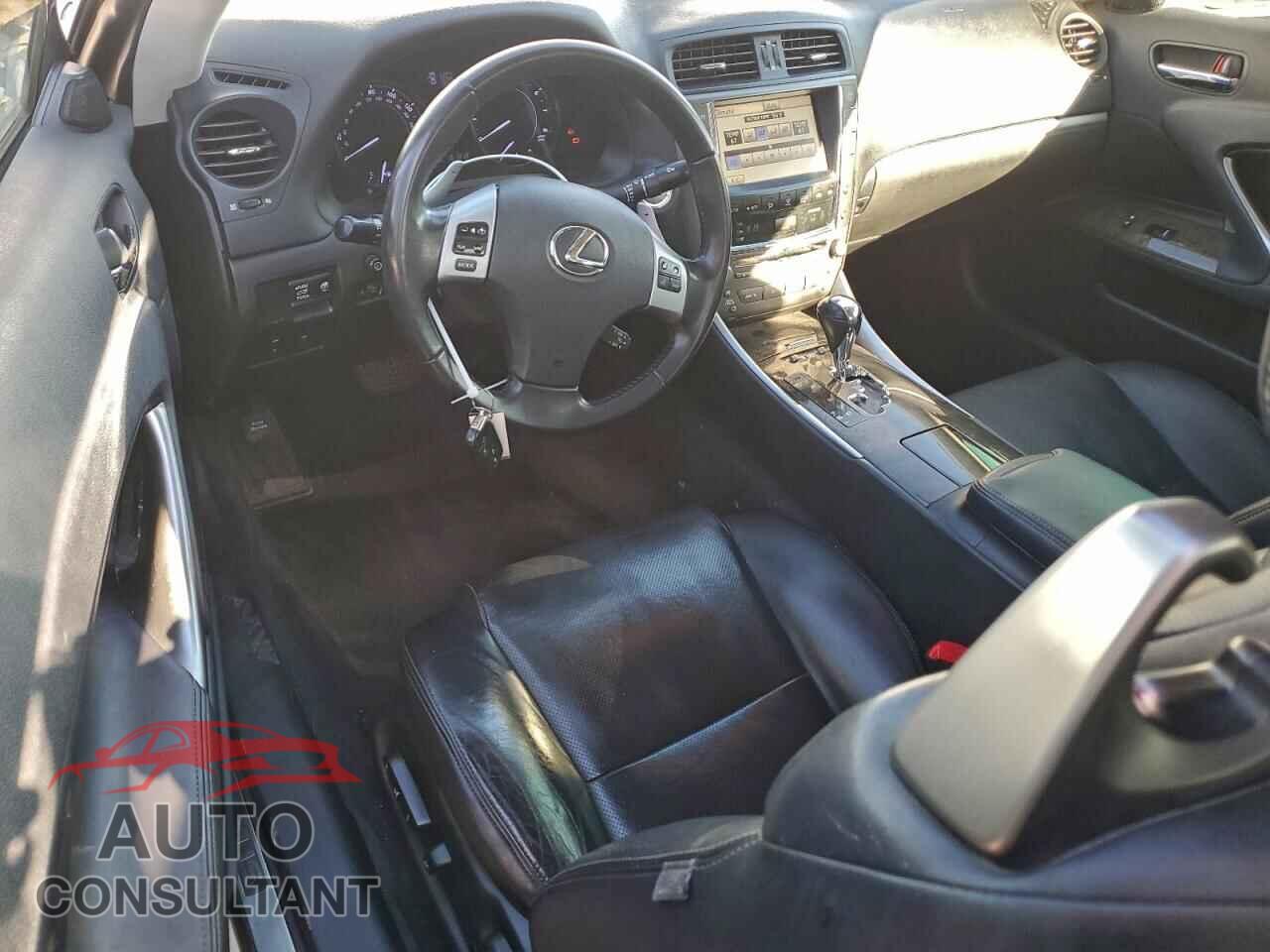 LEXUS IS 2012 - JTHFF2C27C2524187