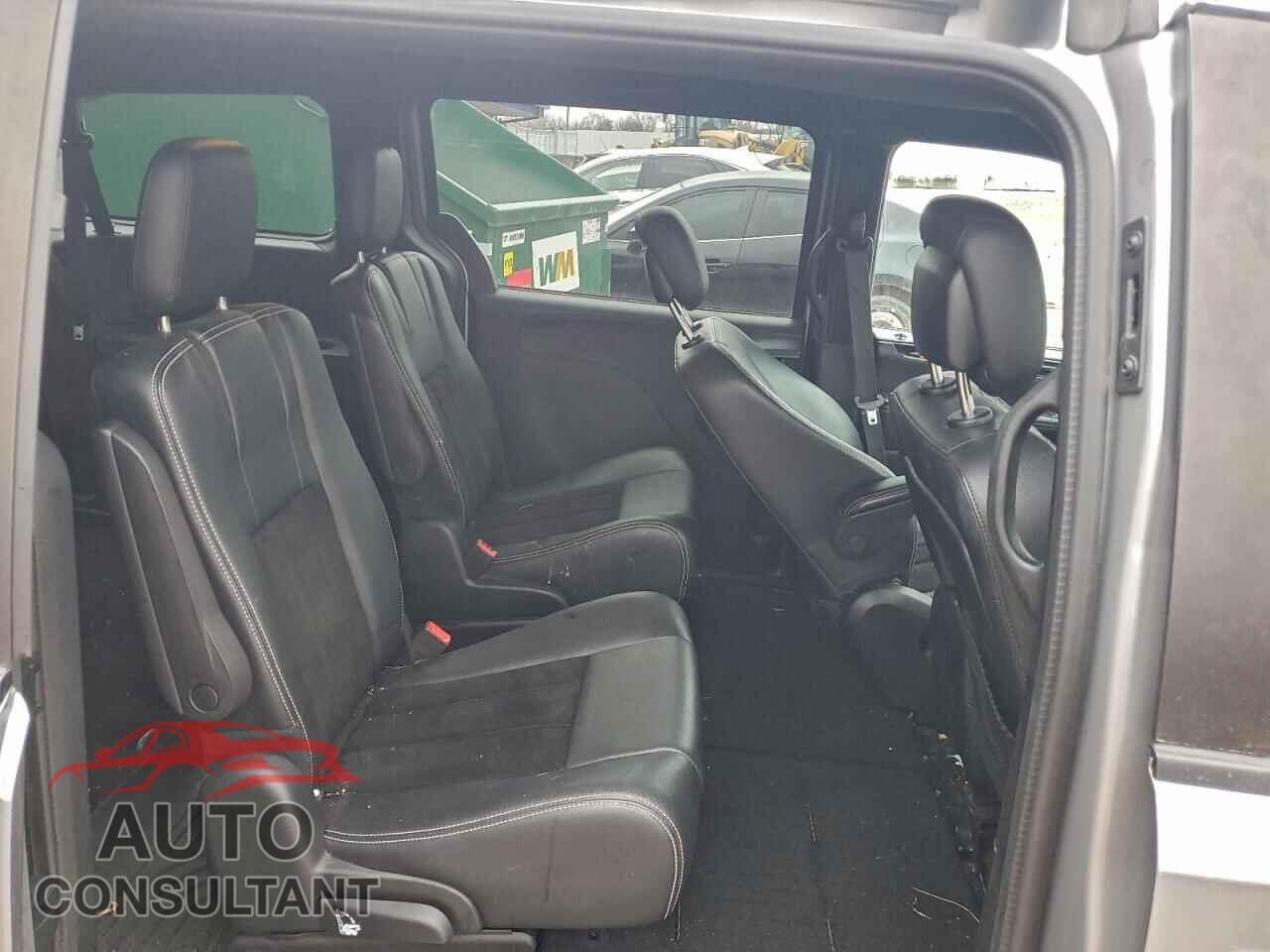 DODGE CARAVAN 2015 - 2C4RDGCG7FR685562