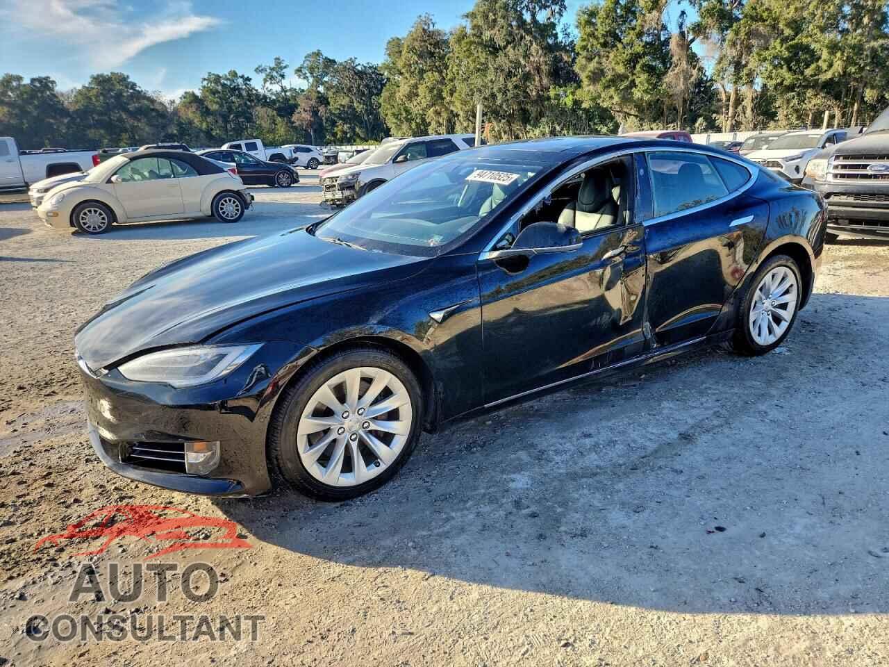 TESLA MODEL S 2017 - 5YJSA1E2XHF185855