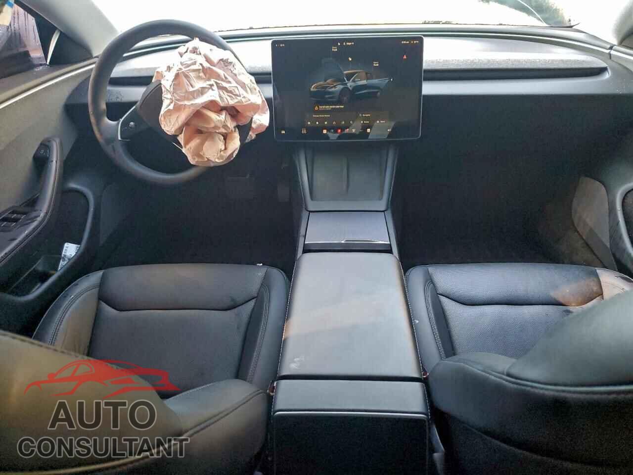 TESLA MODEL 3 2024 - 5YJ3E1EA6RF855371