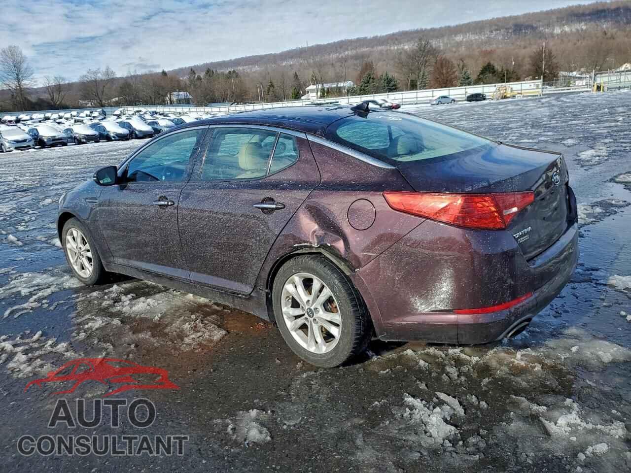 KIA OPTIMA 2011 - KNAGN4A77B5113112