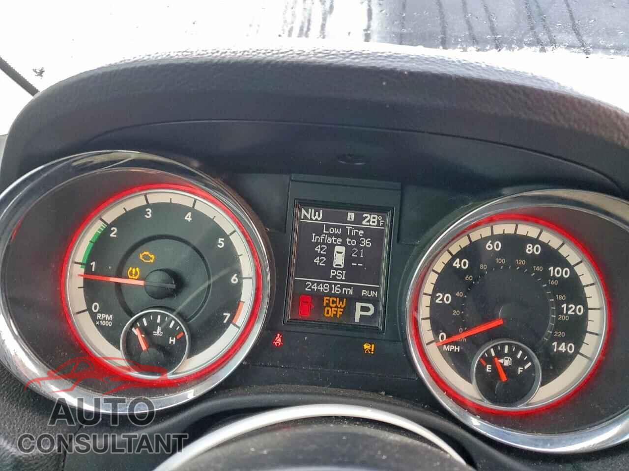 DODGE DURANGO 2013 - 1C4RDJEG2DC638178