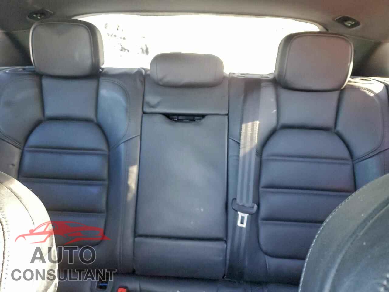 PORSCHE MACAN 2015 - WP1AB2A53FLB72209