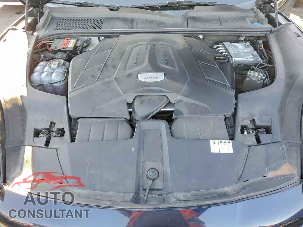 PORSCHE CAYENNE 2019 - WP1AA2AY8KDA17575