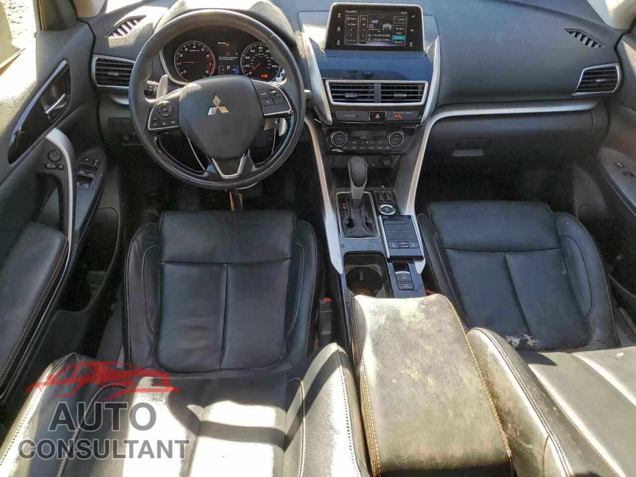MITSUBISHI ECLIPSE 2018 - JA4AT5AA8JZ064830