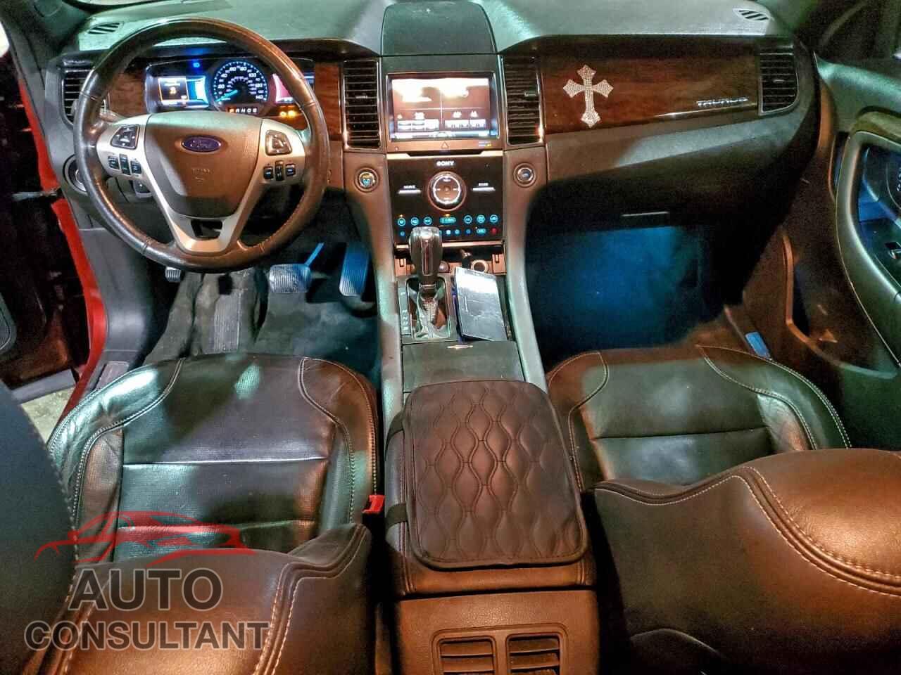 FORD TAURUS 2014 - 1FAHP2F82EG108583