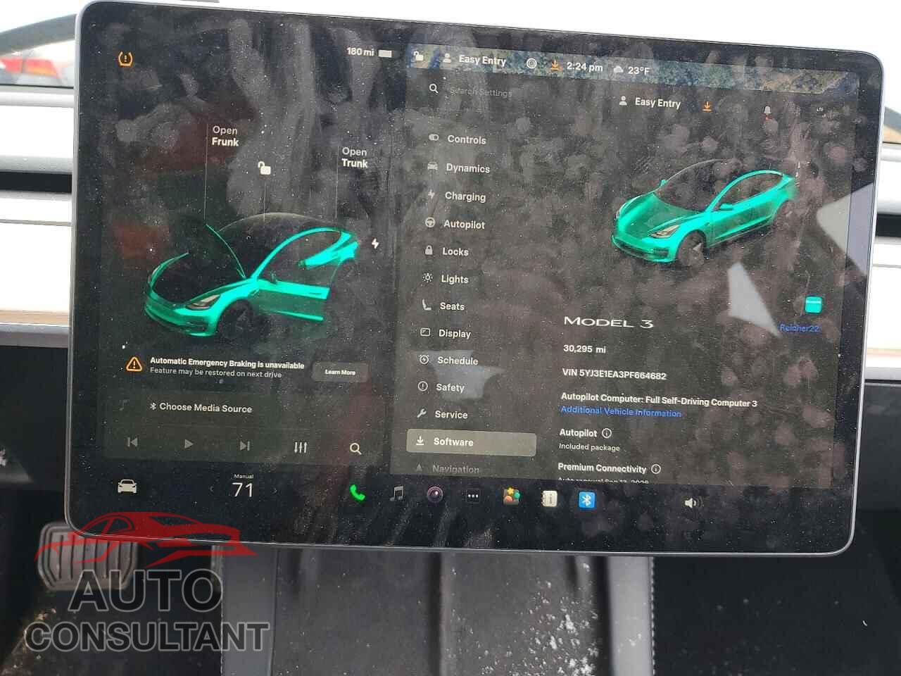 TESLA MODEL 3 2023 - 5YJ3E1EA3PF664682