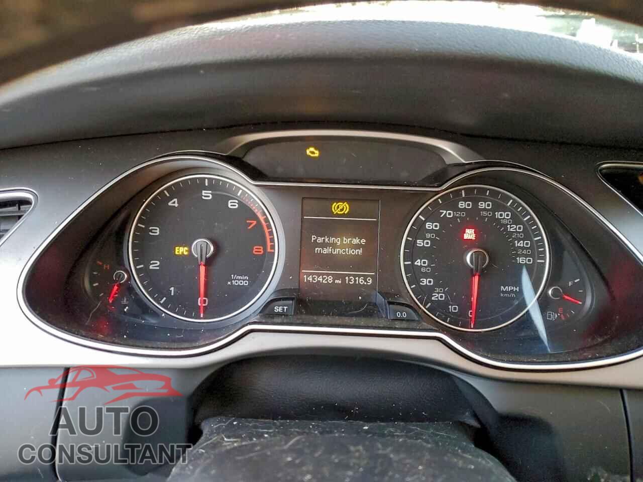 AUDI A4 2013 - WAUDFAFL4DN027876