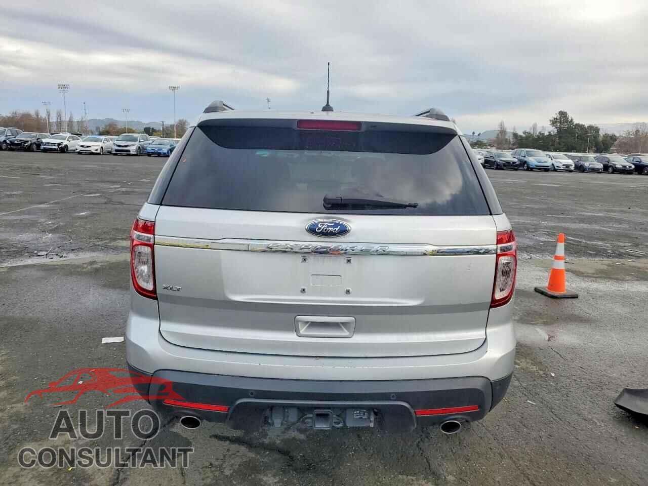 FORD EXPLORER 2013 - 1FM5K7D86DGC06005