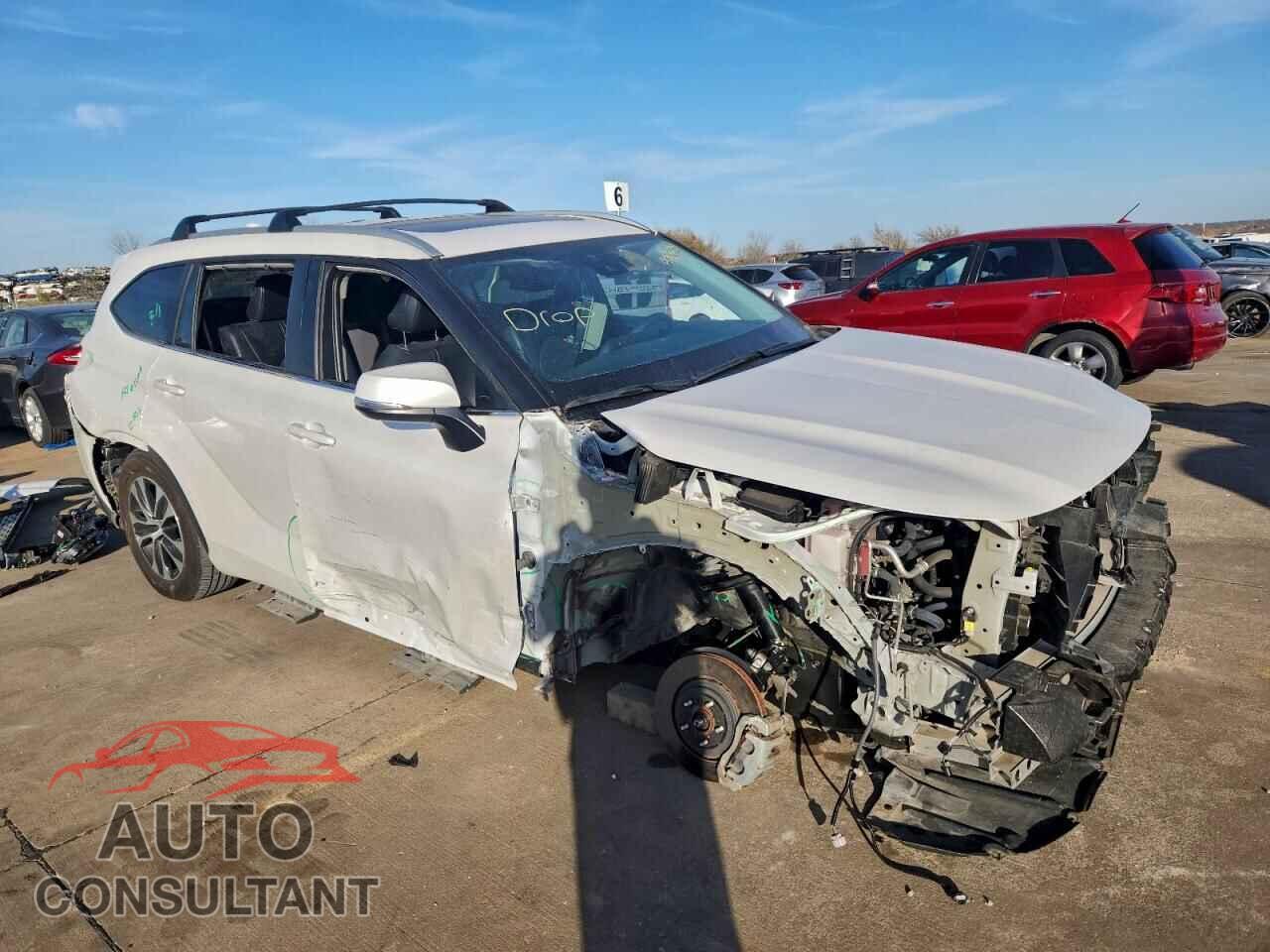 TOYOTA HIGHLANDER 2023 - 5TDKDRAH1PS521709