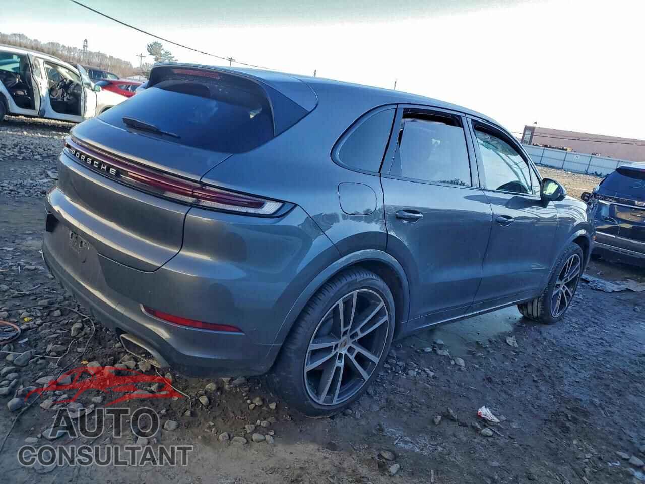 PORSCHE CAYENNE 2024 - WP1AA2AY2RDA13273