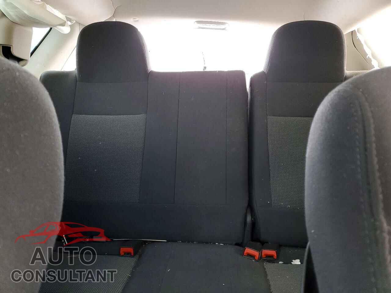 JEEP COMPASS 2011 - 1J4NF1FB2BD257962
