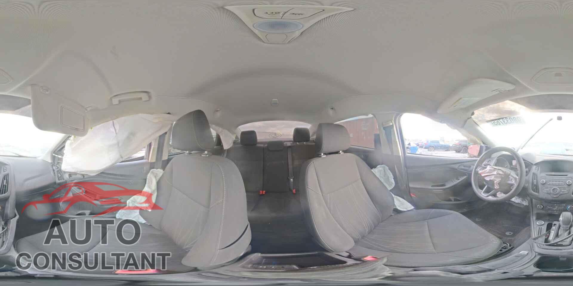FORD FOCUS 2017 - 1FADP3E21HL244653
