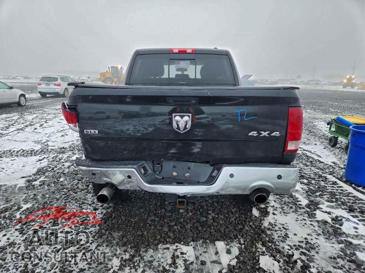 DODGE RAM 1500 2012 - 1C6RD7LT0CS273451