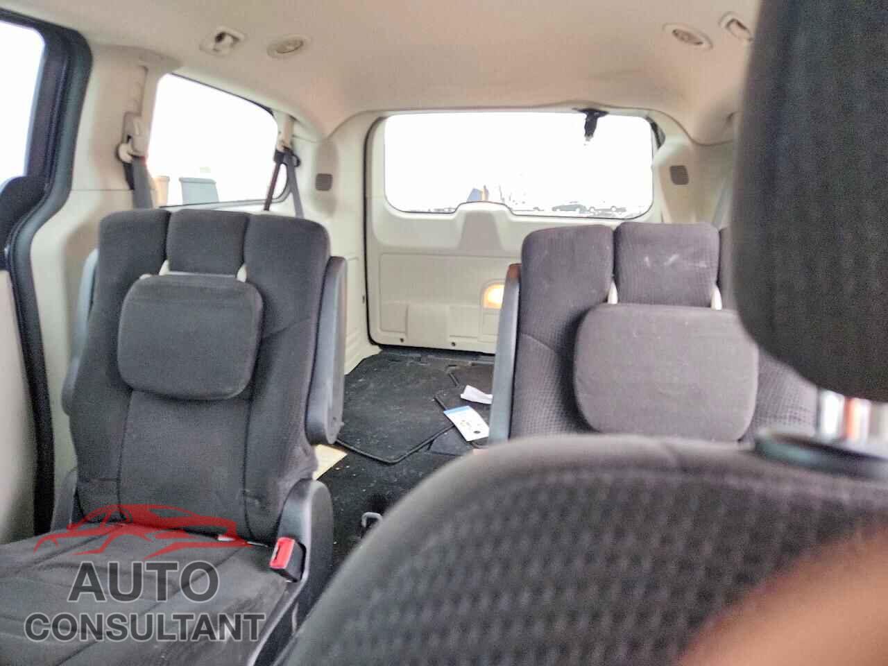 DODGE CARAVAN 2013 - 2C4RDGCG5DR758666