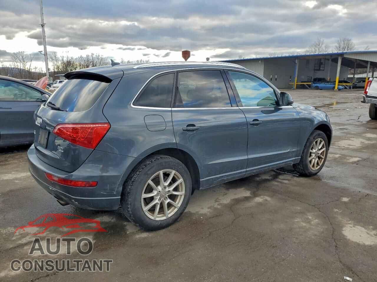 AUDI Q5 2011 - WA1CFAFP3BA010521