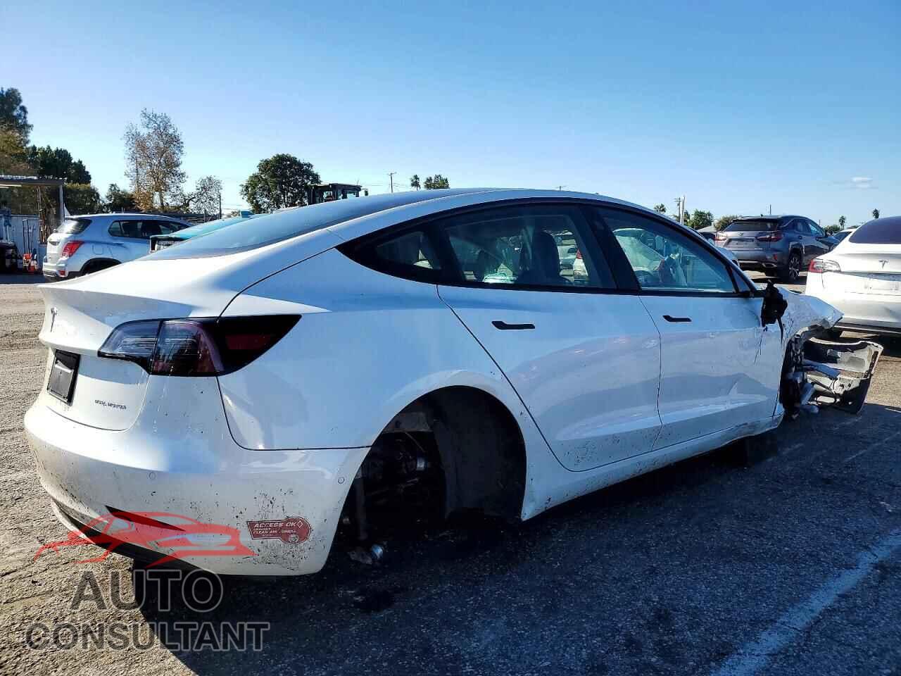 TESLA MODEL 3 2022 - 5YJ3E1EB5NF133084
