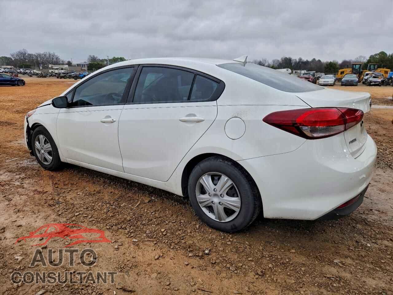 KIA FORTE 2017 - 3KPFK4A7XHE156265
