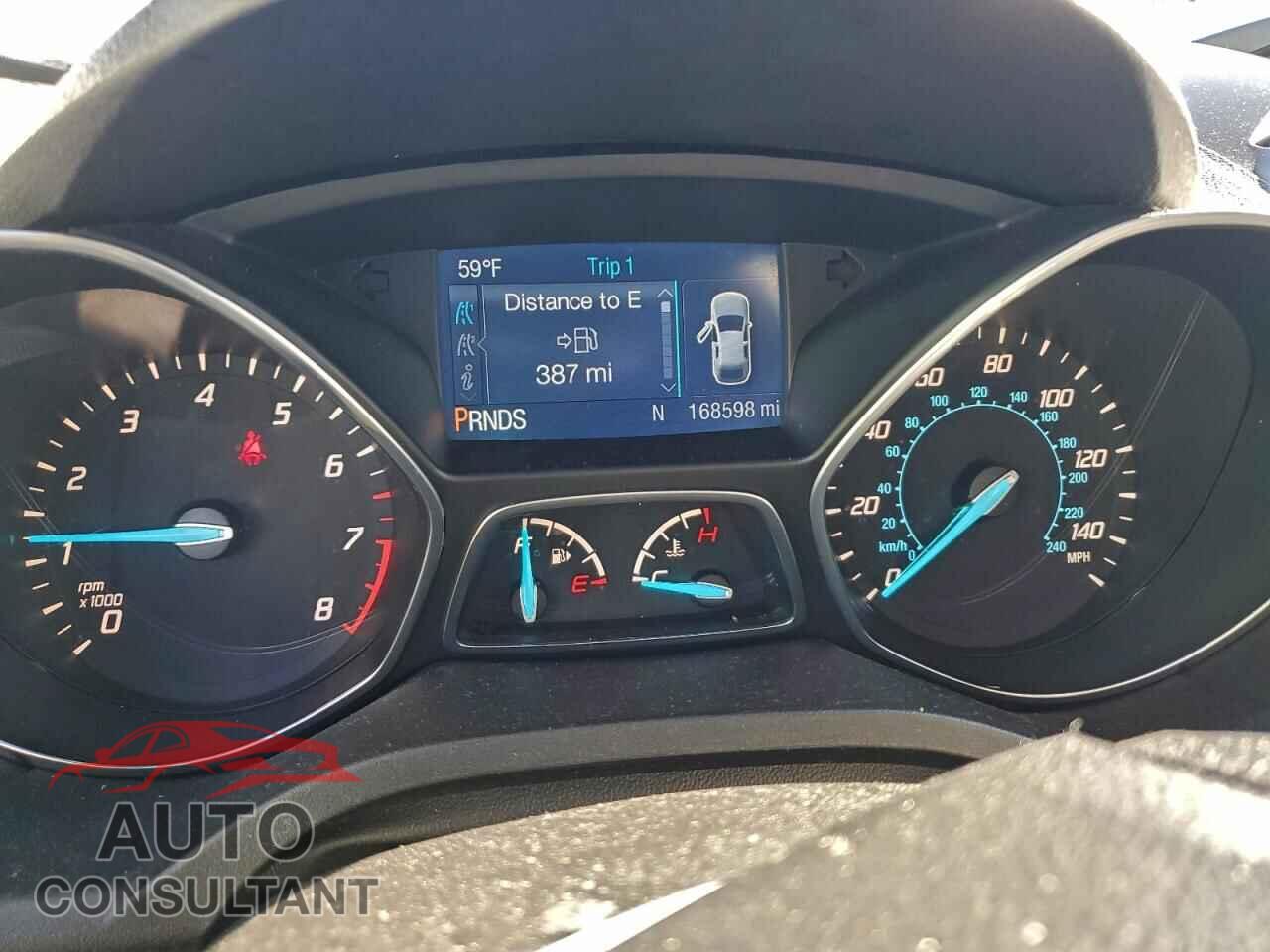 FORD ESCAPE 2015 - 1FMCU0F77FUC30945