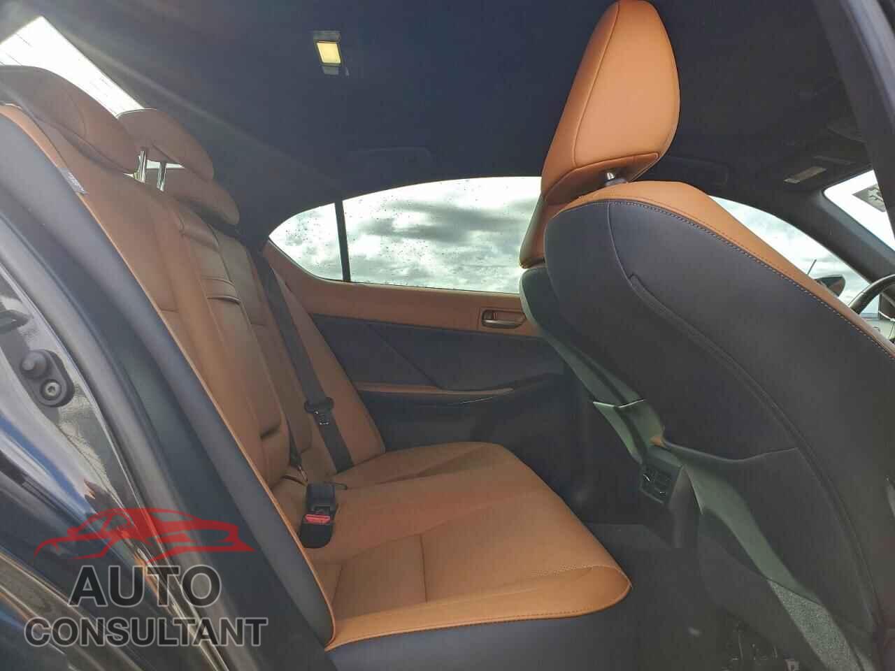 LEXUS IS 2021 - JTHCA1D2XM5115112