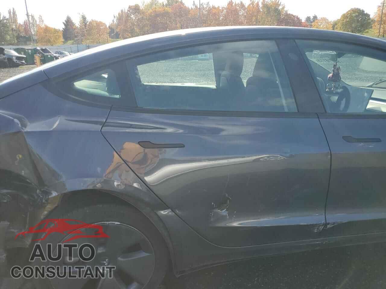 TESLA MODEL 3 2023 - 5YJ3E1EA5PF667986