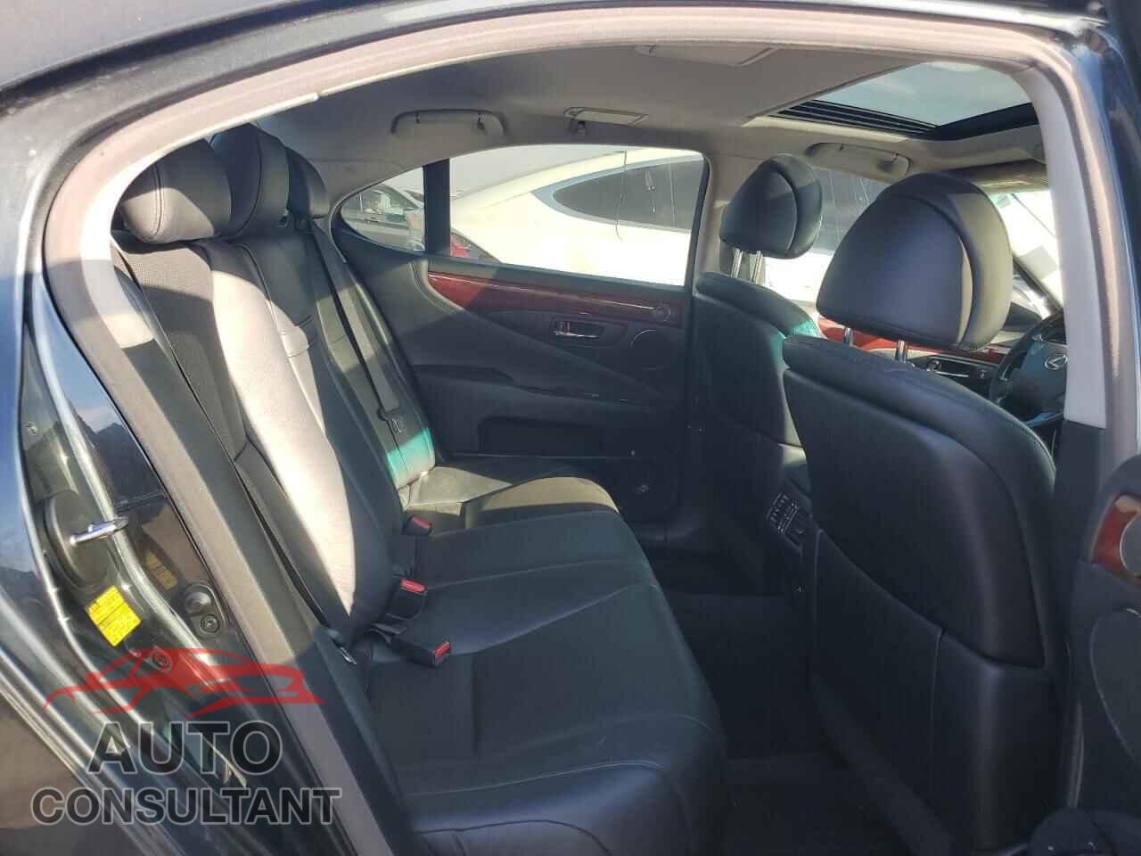 LEXUS LS460 2009 - JTHCL46F795002107