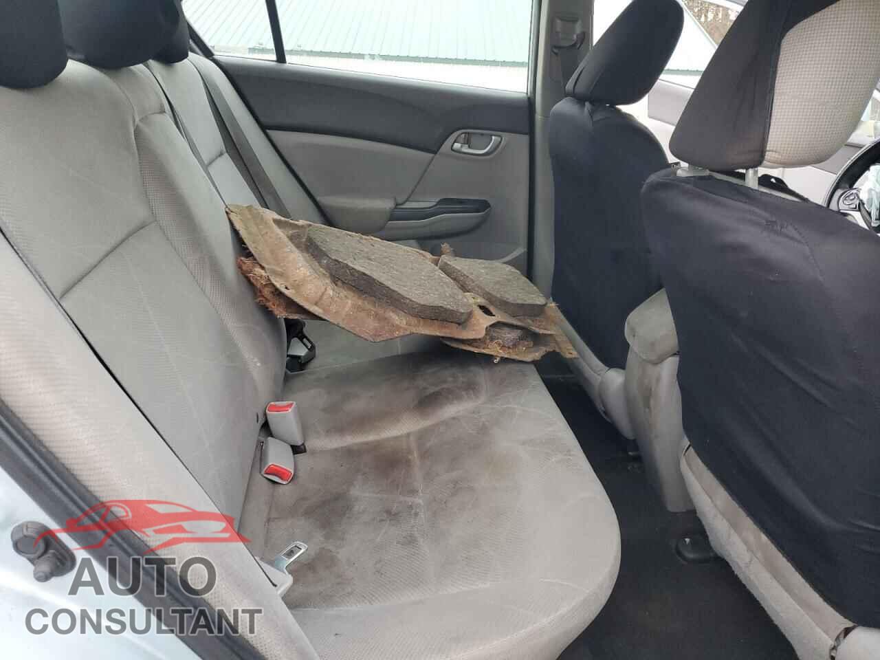 HONDA CIVIC 2012 - 2HGFB2F57CH538196