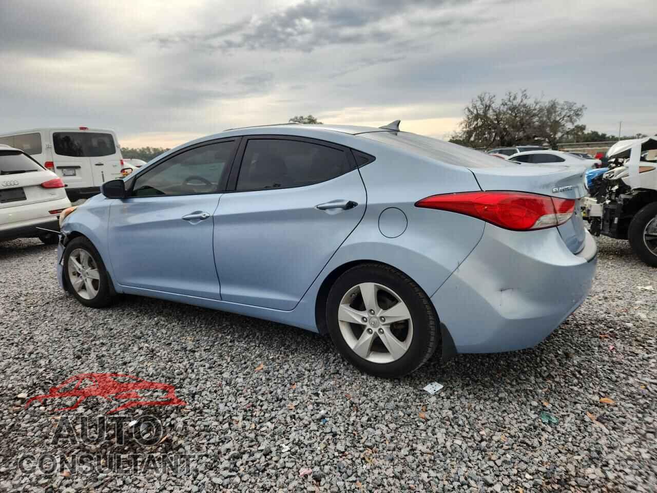 HYUNDAI ELANTRA 2012 - KMHDH4AE1CU413128