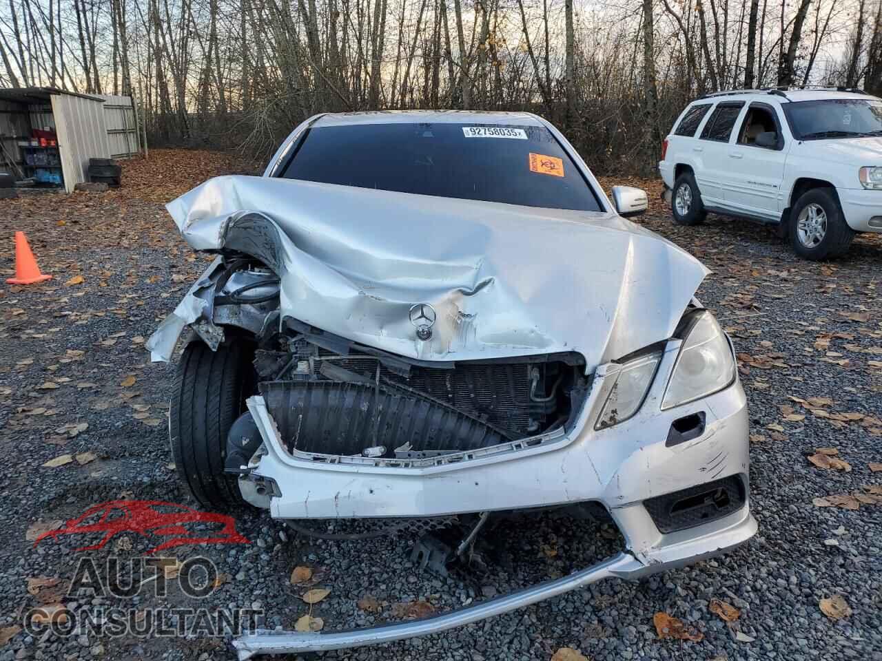 MERCEDES-BENZ E-CLASS 2011 - WDDHF8HB7BA460085