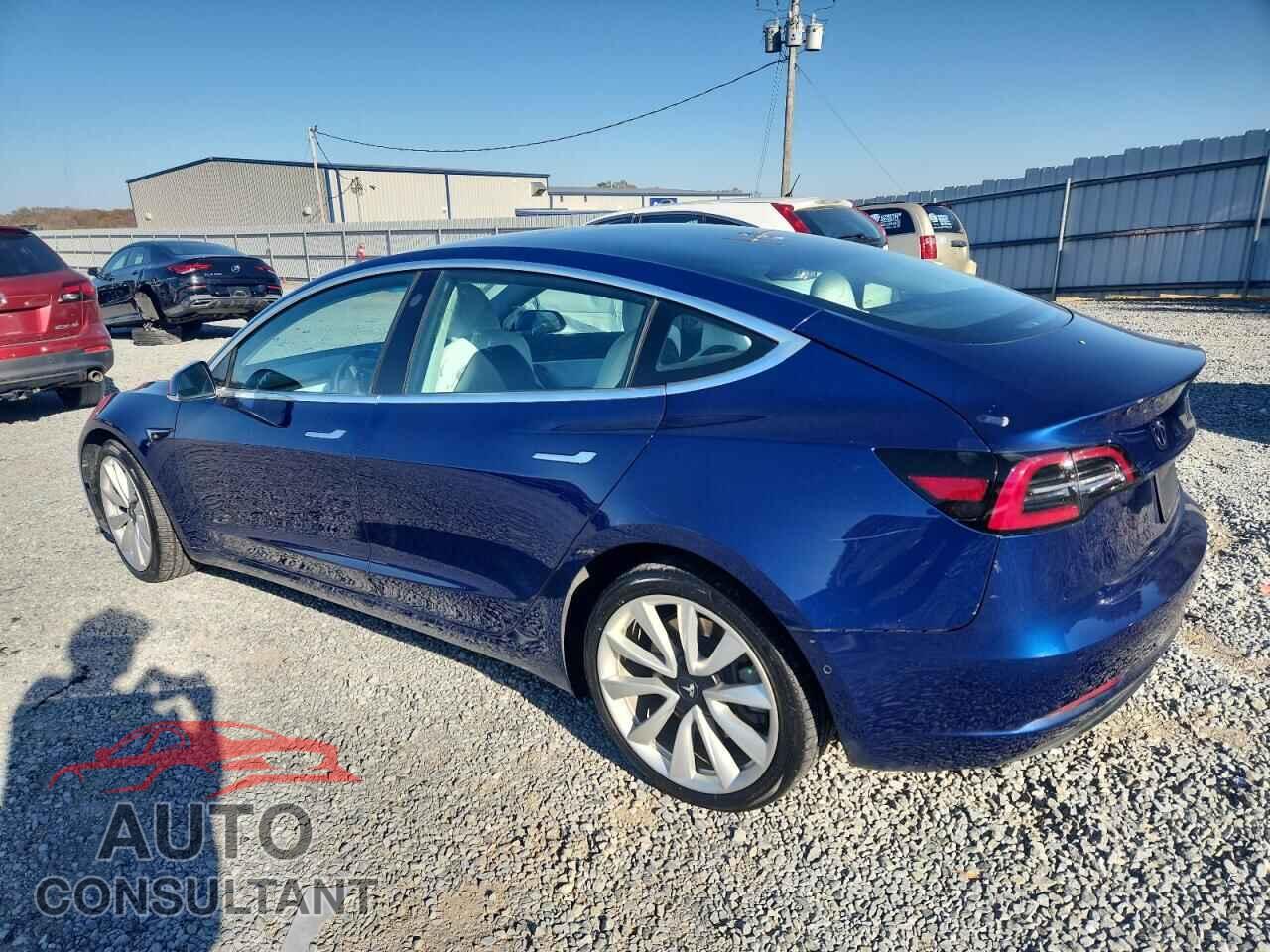 TESLA MODEL 3 2019 - 5YJ3E1EB8KF450918