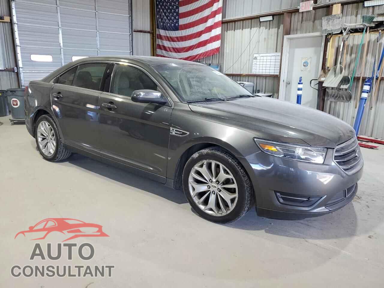 FORD TAURUS 2015 - 1FAHP2F83FG116077