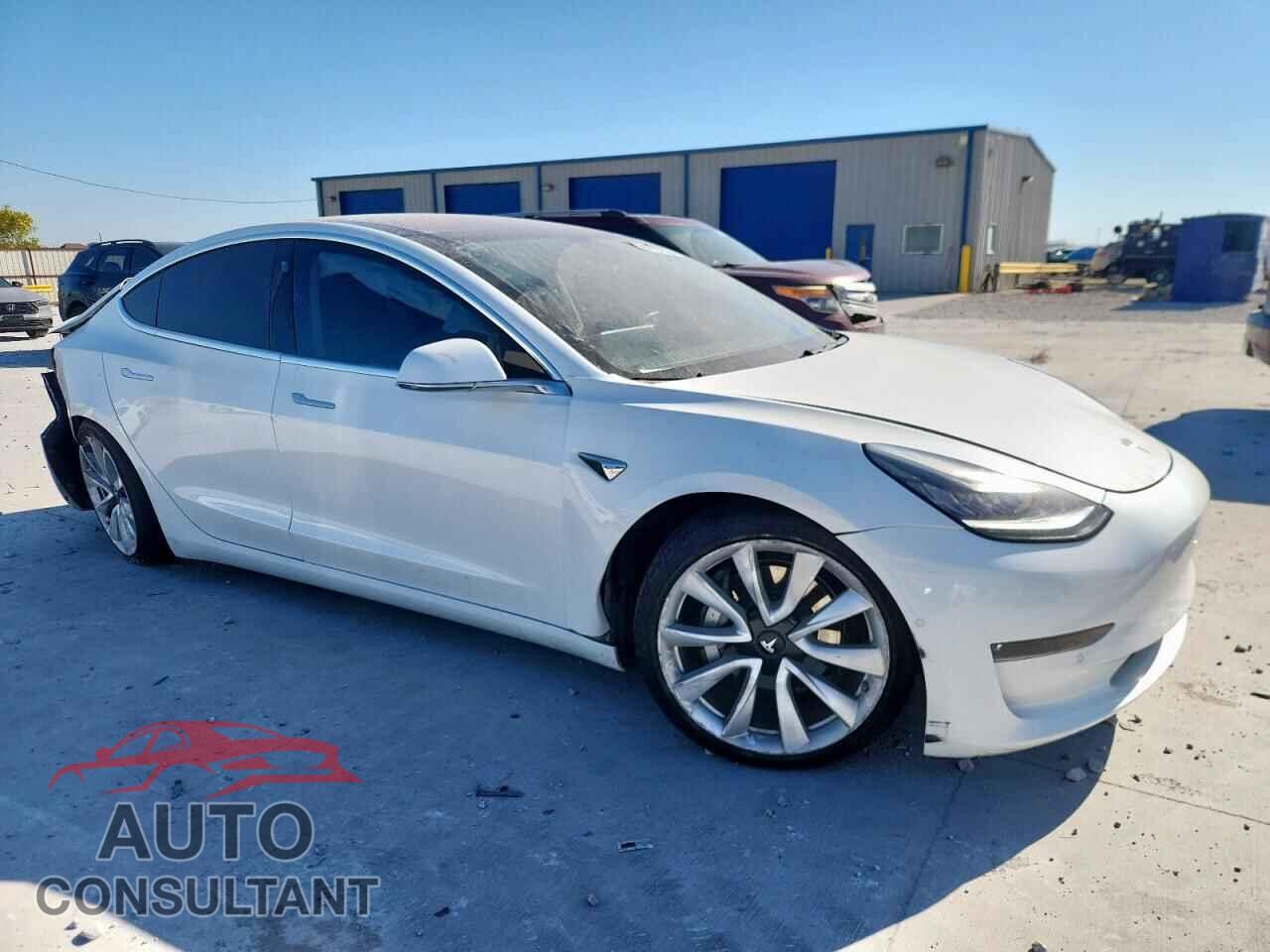 TESLA MODEL 3 2018 - 5YJ3E1EA5JF025369