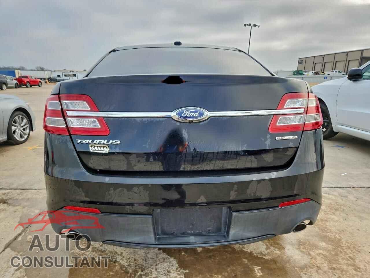 FORD TAURUS 2017 - 1FAHP2D81HG146345