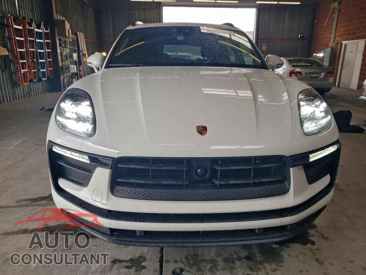 PORSCHE MACAN BASE 2023 - WP1AA2A50PLB08729
