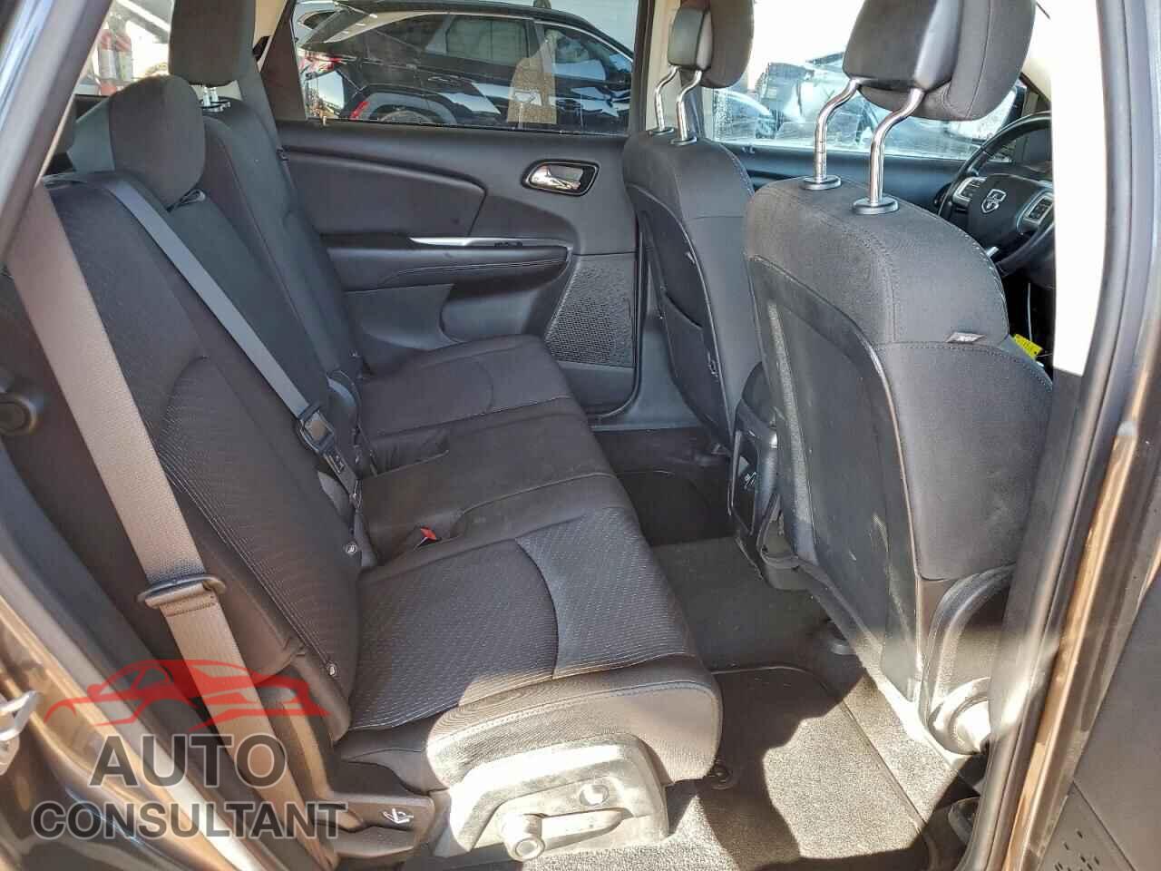 DODGE JOURNEY 2017 - 3C4PDCBB7HT501212