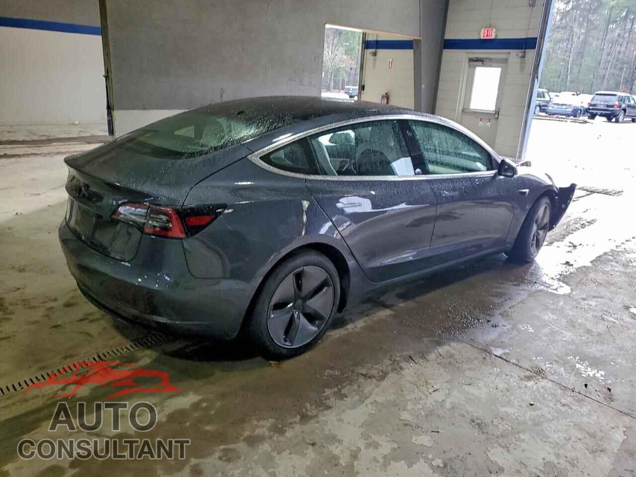 TESLA MODEL 3 2018 - 5YJ3E1EB5JF074953