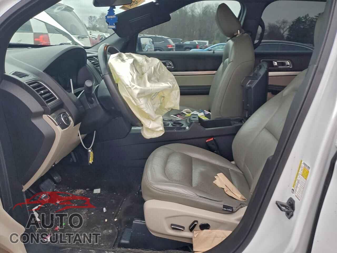 FORD EXPLORER 2018 - 1FM5K7D88JGA41683
