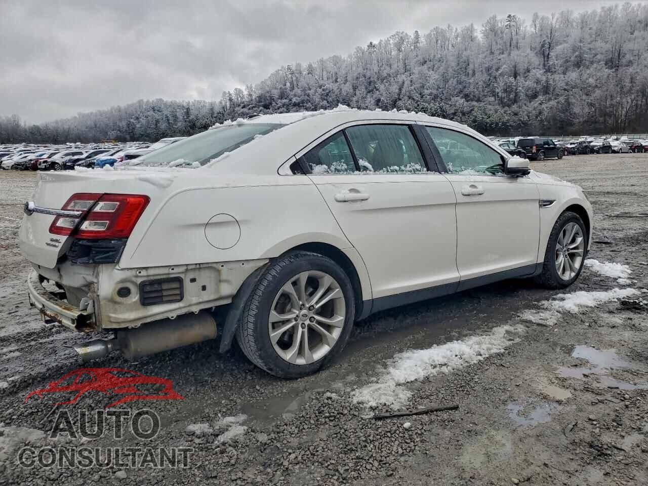 FORD TAURUS 2013 - 1FAHP2E88DG157397