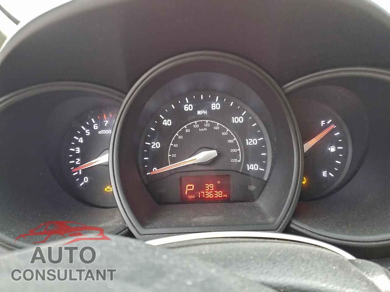 KIA RIO 2013 - KNADM4A36D6099722