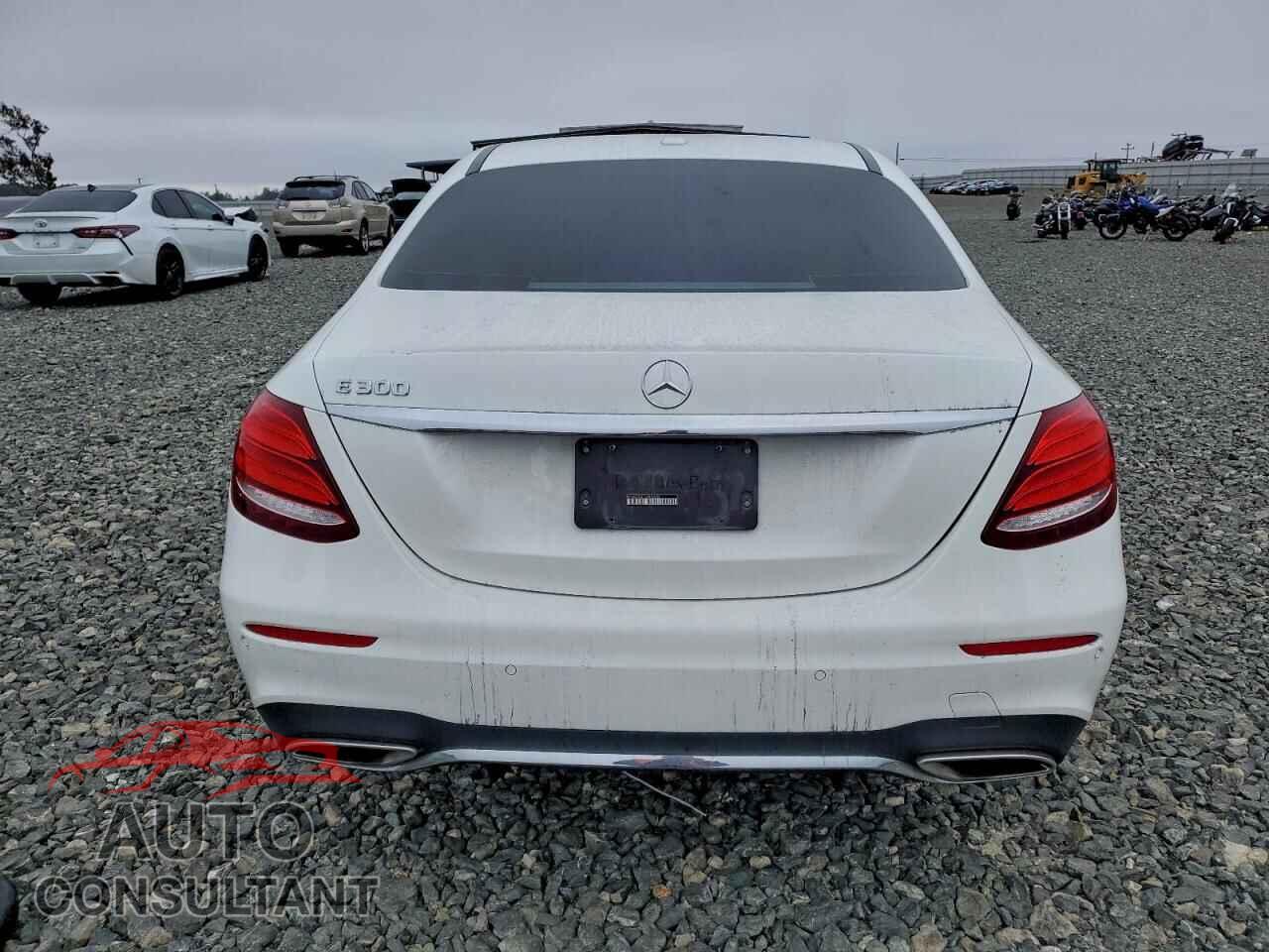 MERCEDES-BENZ E-CLASS 2017 - WDDZF4JB7HA016656