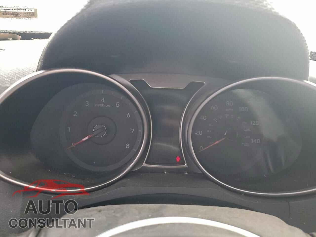 HYUNDAI VELOSTER 2013 - KMHTC6AD1DU102961